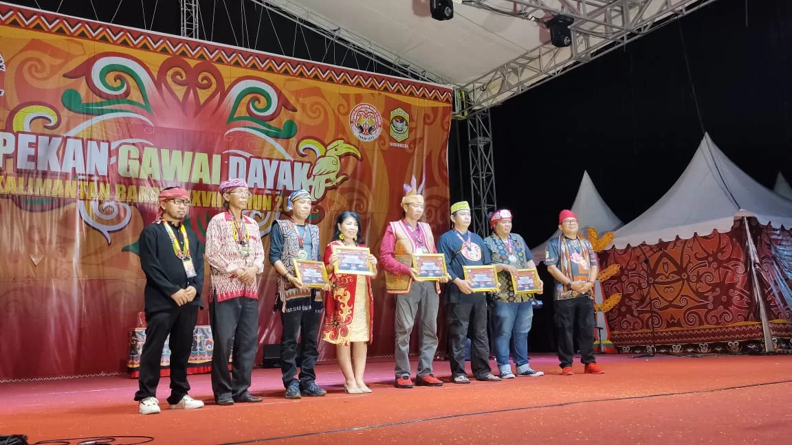 Kisah Alfino Dj Raih Penghargaan Tokoh Seni dan Pencipta Lagu Kalimantan Barat