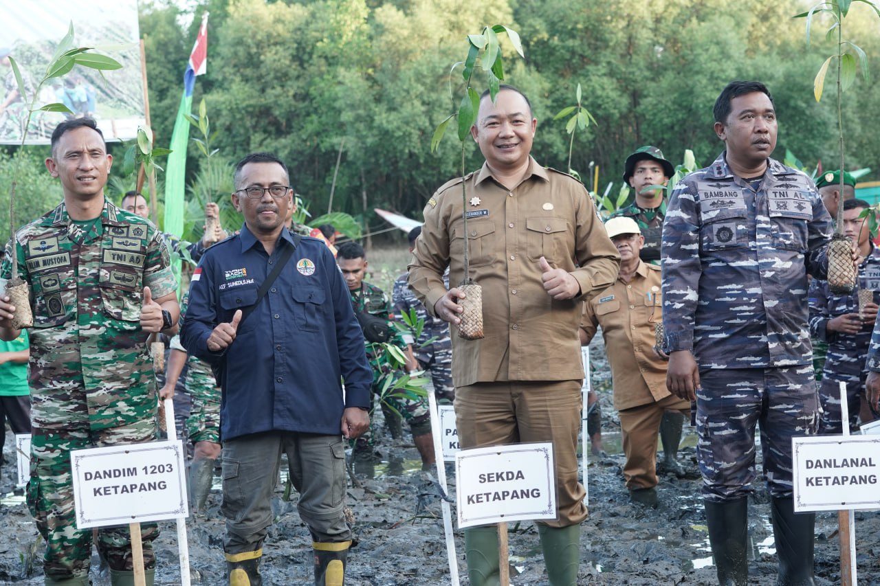 Sekda Ketapang hadiri Penanaman Serentak Mangrove se-Indonesia